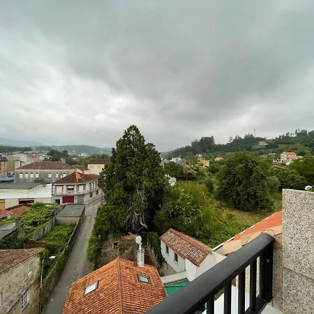 Altamira Caldas De Reis