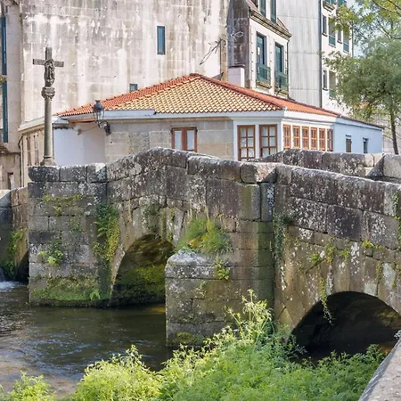 Daire Altamira Caldas De Reis